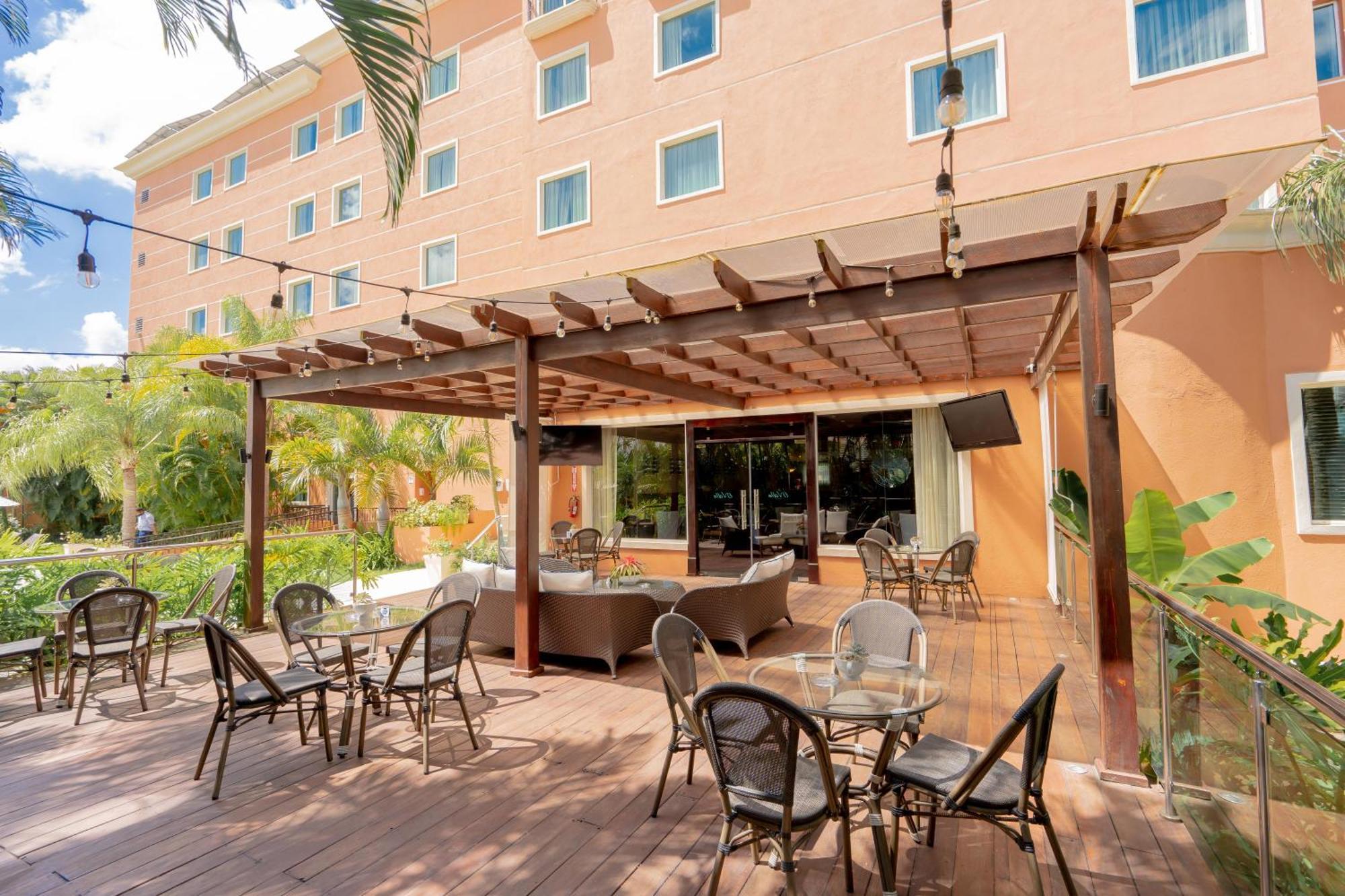 Hodelpa Garden Court Hotel Santiago De Los Caballeros Luaran gambar